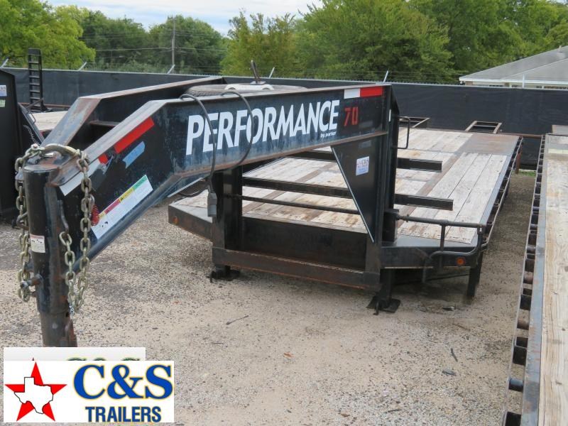2007 Parker Trailers 20 5' Dual Tandem Axle Flatbed Trailer 2007 Parker Trailers 20 5' Dual Tandem Axle Flatbed Trailer