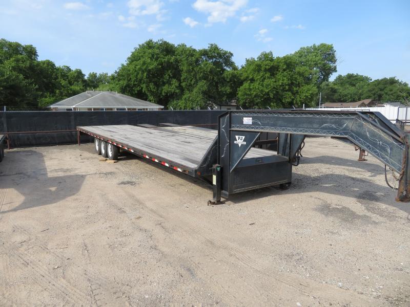 Rental 40 - 1999 PJ Triple axle 96" x 36' Straight Deck Trailer Rental 40 - 1999 PJ Triple axle 96" x 36' Straight Deck Trailer
