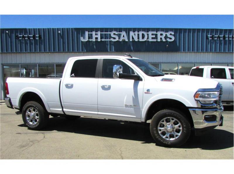 2022 Ram 2500 Crew Cab Laramie Pickup 4D 6 1/3 ft 2022 Ram 2500 Crew Cab Laramie Pickup 4D 6 1/3 ft