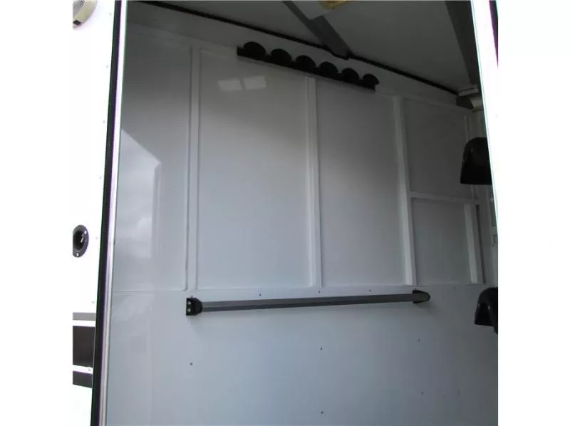 used Horse Trailers Sundowner Trailers  for sale, in Madera, CA Thumbnail 18