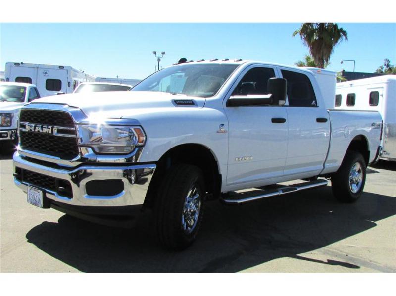 2022 Ram 2500 Crew Cab Tradesman Pickup 4D 6 1/3 ft 2022 Ram 2500 Crew Cab Tradesman Pickup 4D 6 1/3 ft
