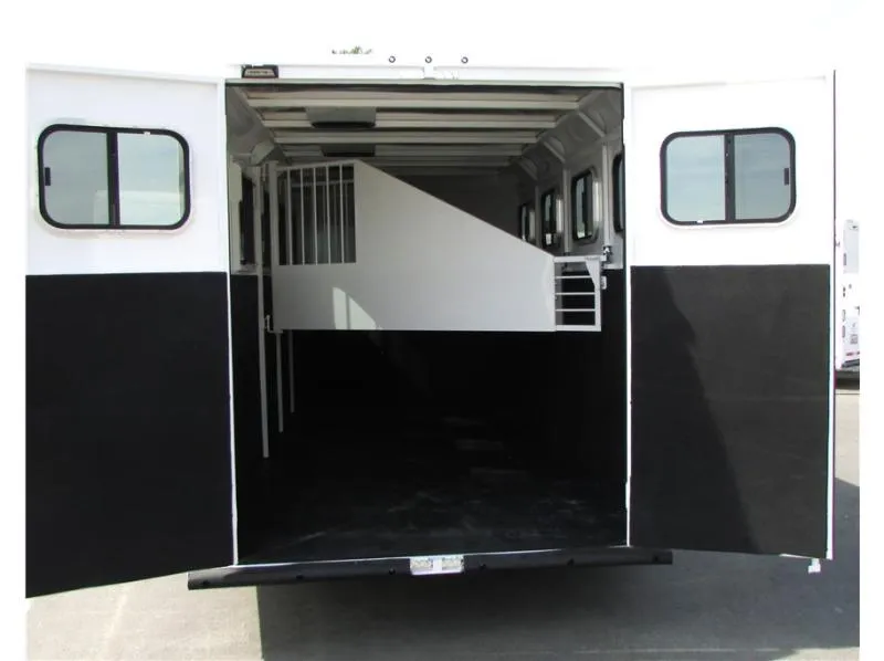 used Horse Trailers Trails West  for sale, in Madera, CA Thumbnail 6