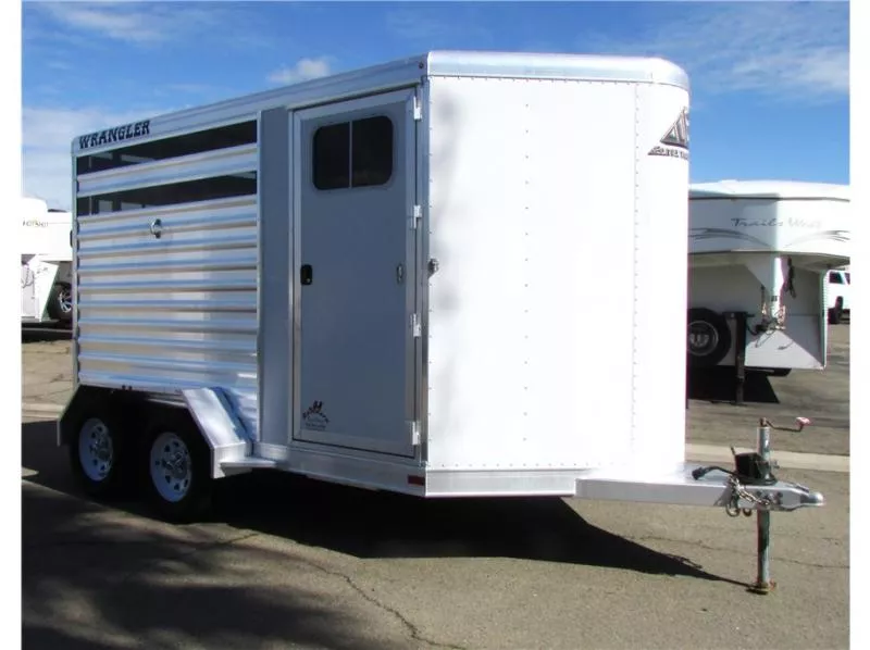 used Horse Trailers Elite Trailers  for sale, in Madera, CA Thumbnail 4