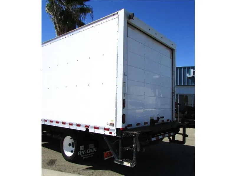 used Horse Trailers Isuzu  for sale, in Madera, CA Thumbnail 5