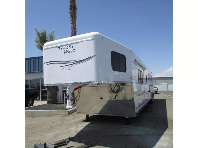 used Horse Trailers Trails West  for sale, in Madera, CA Thumbnail 5
