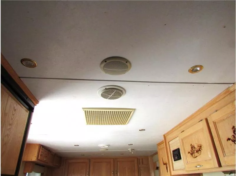 used Horse Trailers Exiss Trailers  for sale, in Madera, CA Thumbnail 38