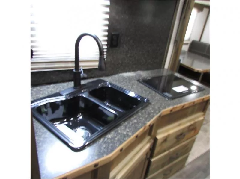 used Horse Trailers Trails West  for sale, in Madera, CA Thumbnail 23