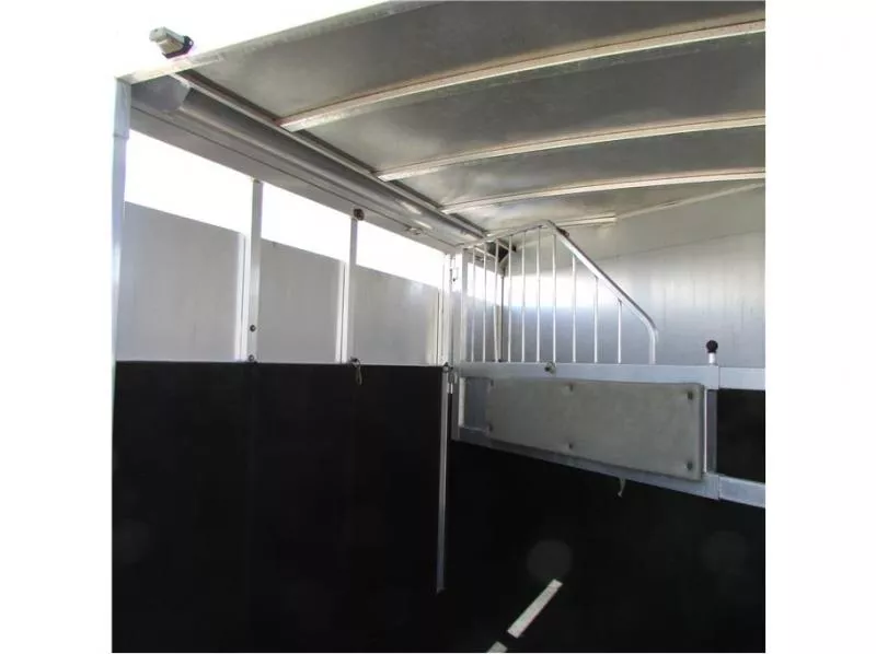 used Horse Trailers Circle J Trailers  for sale, in Madera, CA Thumbnail 6