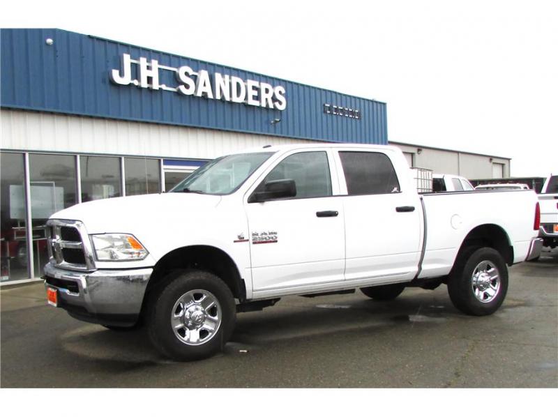 2018 Chevrolet Silverado 2500 HD Crew Cab LT Pickup 4D 6 1/2 ft JH