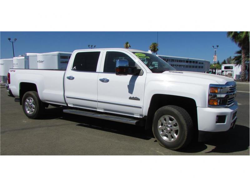 2015 Chevrolet Silverado 3500 HD Crew Cab High Country Pickup 4D 8 ft 2015 Chevrolet Silverado 3500 HD Crew Cab High Country Pickup 4D 8 ft