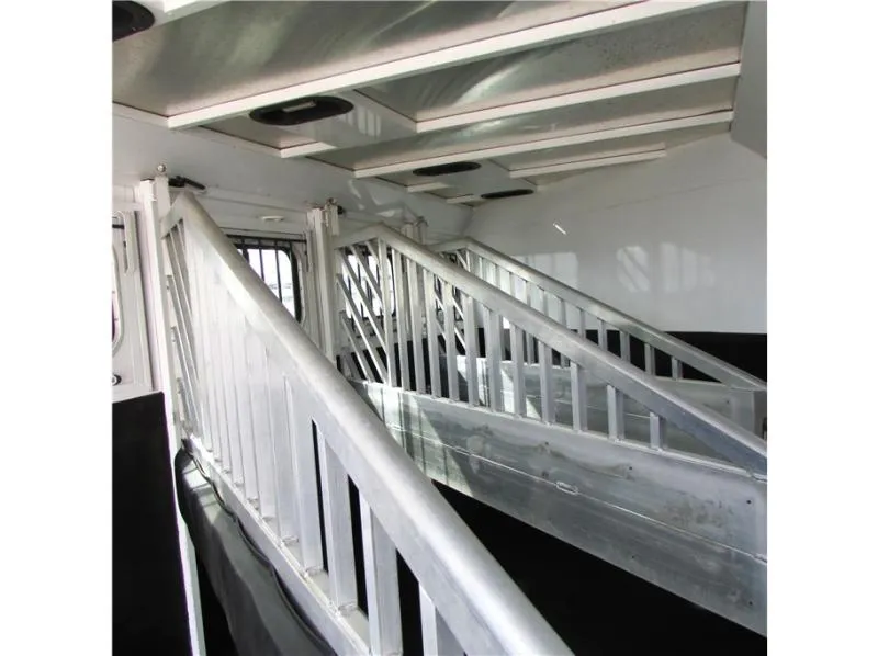 used Horse Trailers Trails West  for sale, in Madera, CA Thumbnail 10