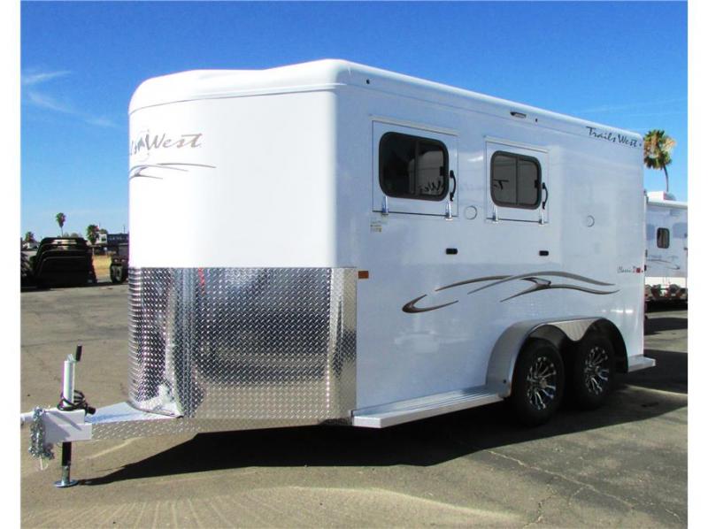 2023 Trails West Classic II WB Slant Load 2023 Trails West Classic II WB Slant Load