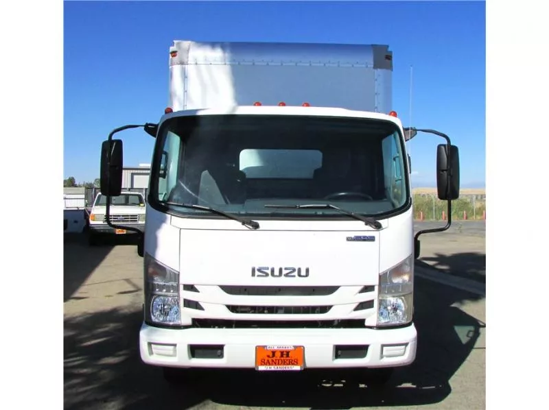 used Horse Trailers Isuzu  for sale, in Madera, CA Thumbnail 2