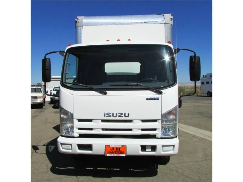 used Horse Trailers Isuzu  for sale, in Madera, CA Thumbnail 2