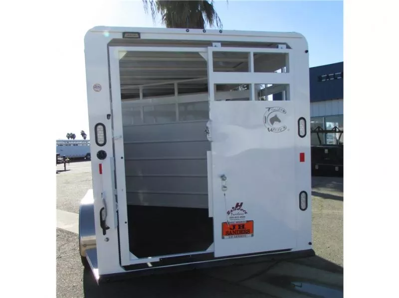 used Horse Trailers Trails West  for sale, in Madera, CA Thumbnail 6