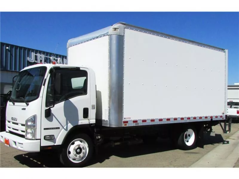 used Horse Trailers Isuzu  for sale, in Madera, CA Thumbnail 3