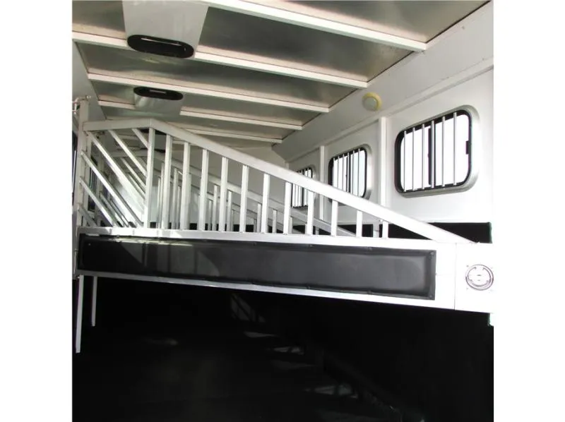 used Horse Trailers Trails West  for sale, in Madera, CA Thumbnail 11