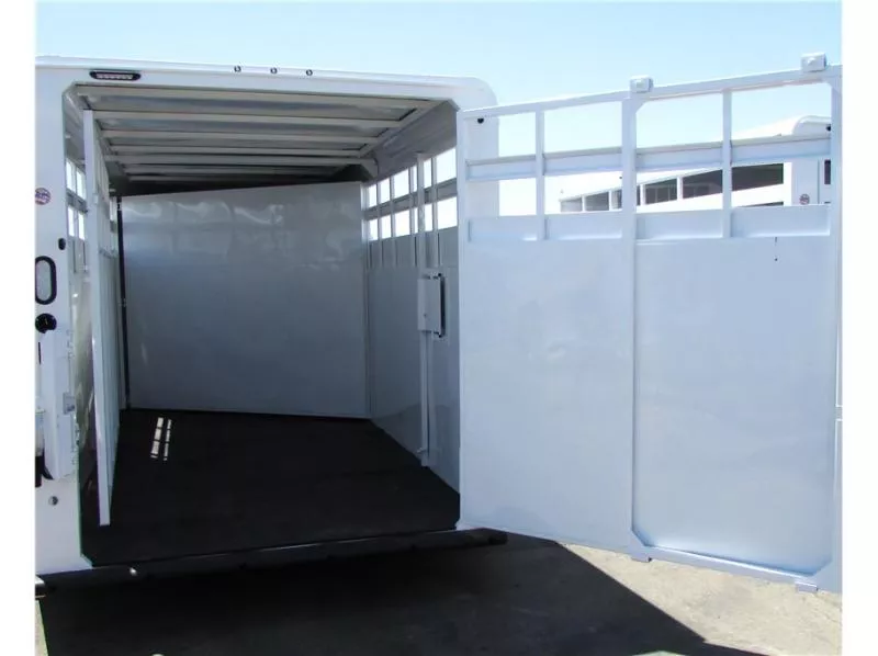 used Horse Trailers Trails West  for sale, in Madera, CA Thumbnail 6