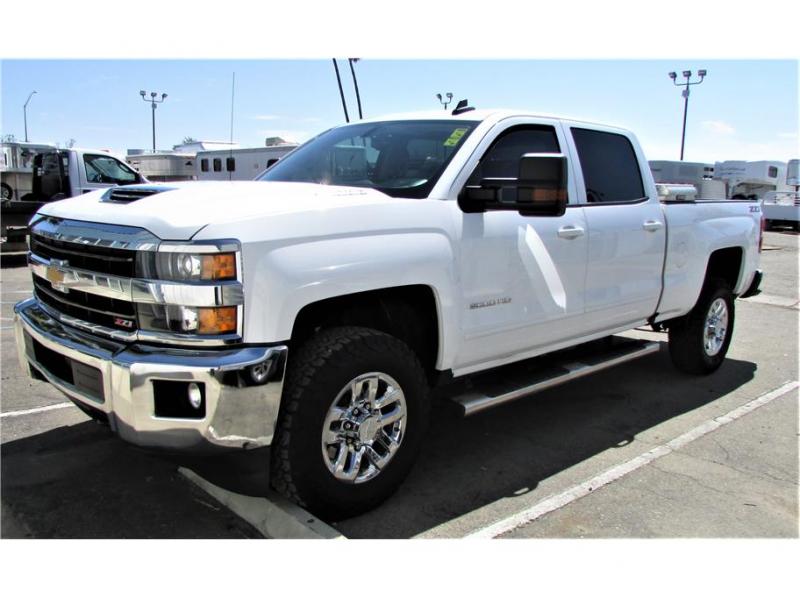 2018 Chevrolet Silverado 2500 HD Crew Cab LT Pickup 4D 6 1/2 ft 2018 Chevrolet Silverado 2500 HD Crew Cab LT Pickup 4D 6 1/2 ft