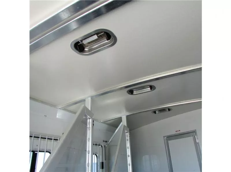 used Horse Trailers Cimarron Trailers  for sale, in Madera, CA Thumbnail 15