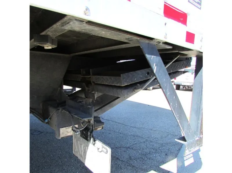 used Horse Trailers Isuzu  for sale, in Madera, CA Thumbnail 4