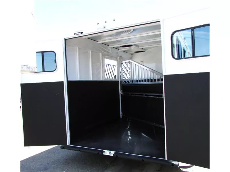 used Horse Trailers Trails West  for sale, in Madera, CA Thumbnail 6