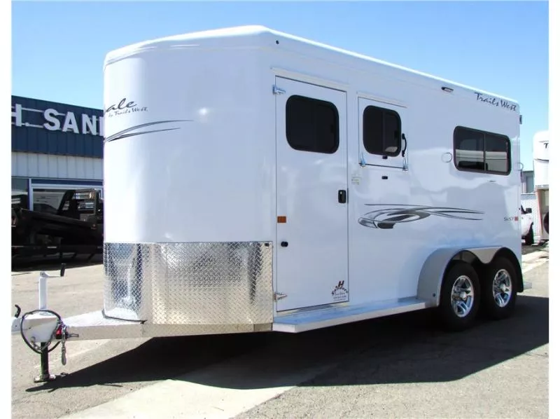 2024 Trails West ROYALE SXST WB