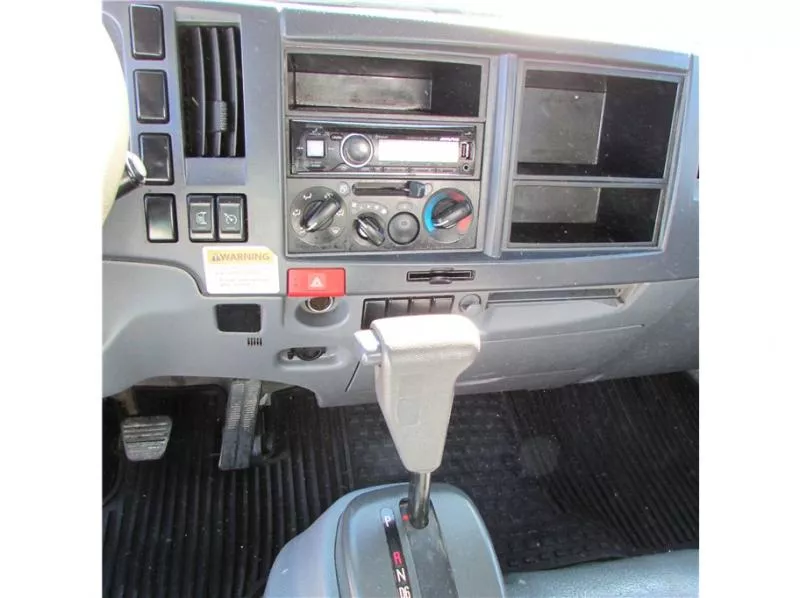 used Horse Trailers Isuzu  for sale, in Madera, CA Thumbnail 19