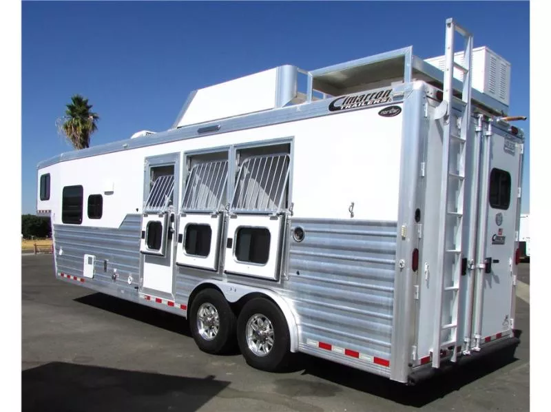 used Horse Trailers Cimarron Trailers  for sale, in Madera, CA Thumbnail 4
