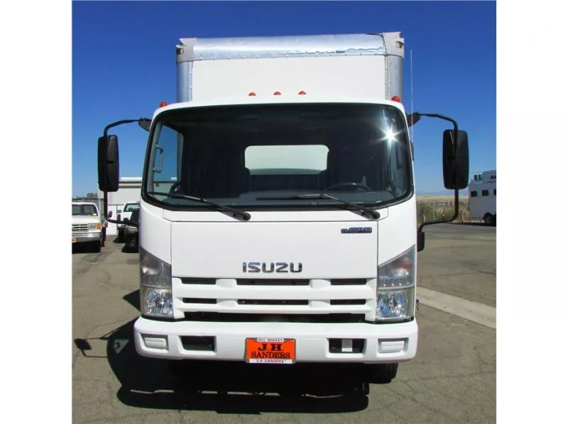 used Horse Trailers Isuzu  for sale, in Madera, CA Thumbnail 2