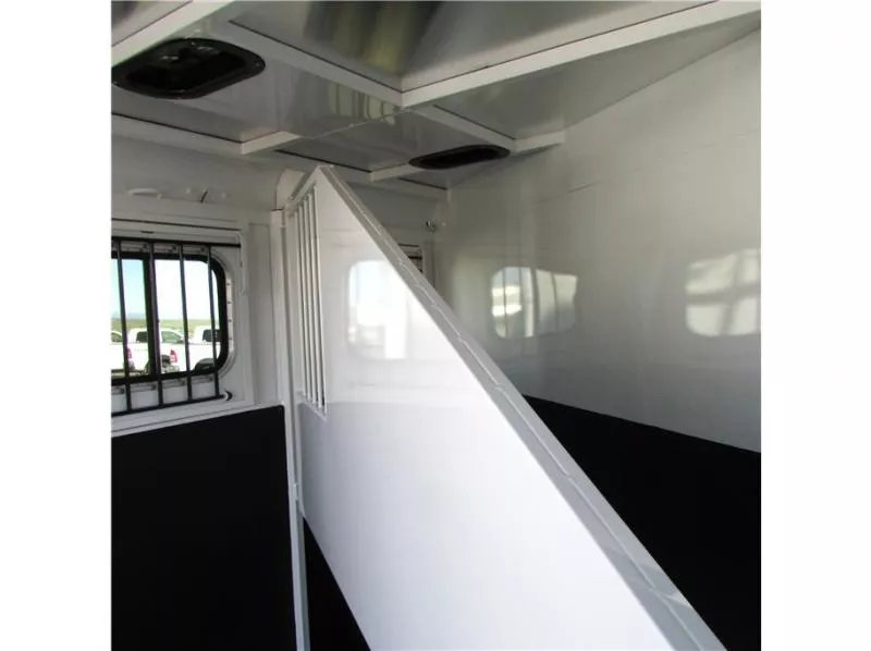 used Horse Trailers Trails West  for sale, in Madera, CA Thumbnail 9