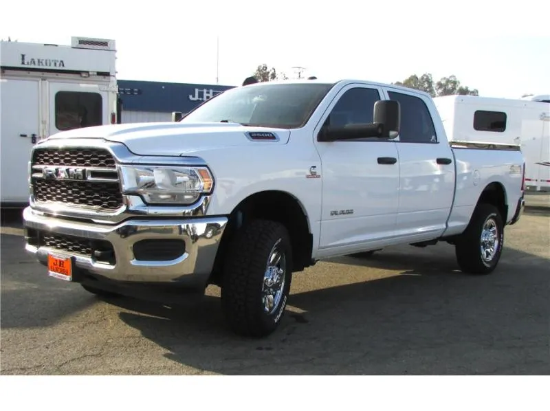 2021 Ram 2500 Crew Cab Tradesman Pickup 4D 6 1/3 ft