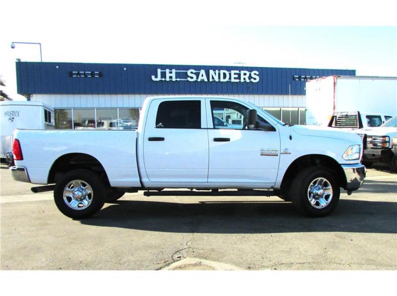 2018 Ram 2500 Crew Cab Tradesman Pickup 4D 6 1/3 ft 2018 Ram 2500 Crew Cab Tradesman Pickup 4D 6 1/3 ft