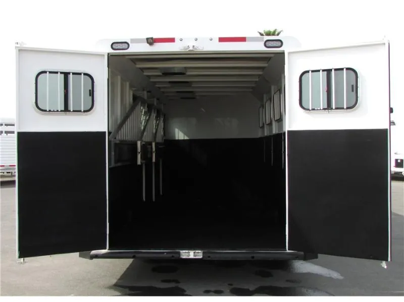 used Horse Trailers Trails West  for sale, in Madera, CA Thumbnail 6