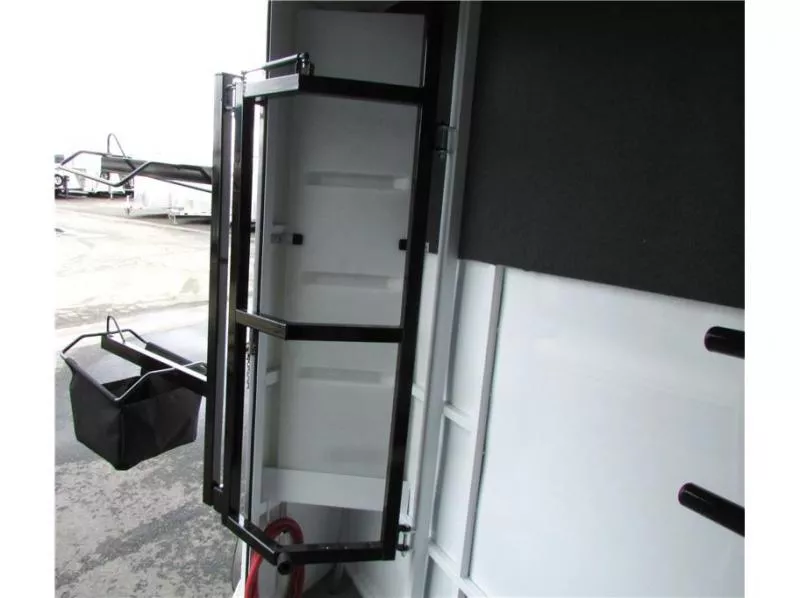 used Horse Trailers Trails West  for sale, in Madera, CA Thumbnail 14