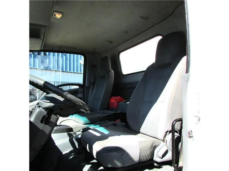 used Horse Trailers Isuzu  for sale, in Madera, CA Thumbnail 13