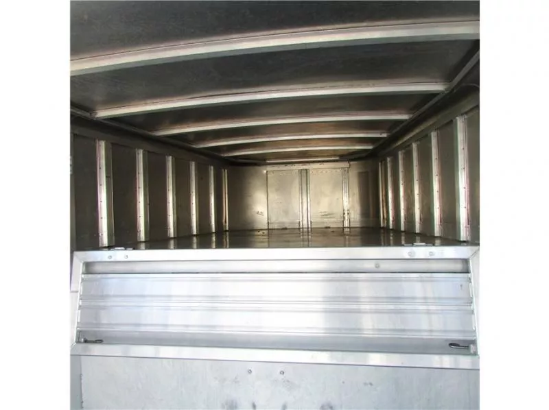 used Horse Trailers Featherlite  for sale, in Madera, CA Thumbnail 14