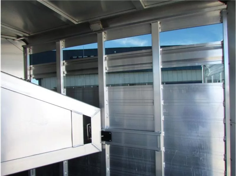 used Horse Trailers Elite Trailers  for sale, in Madera, CA Thumbnail 9