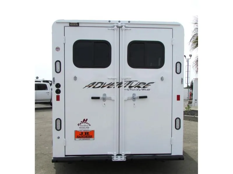 used Horse Trailers Trails West  for sale, in Madera, CA Thumbnail 12