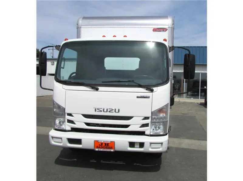 used Horse Trailers Isuzu  for sale, in Madera, CA Thumbnail 2