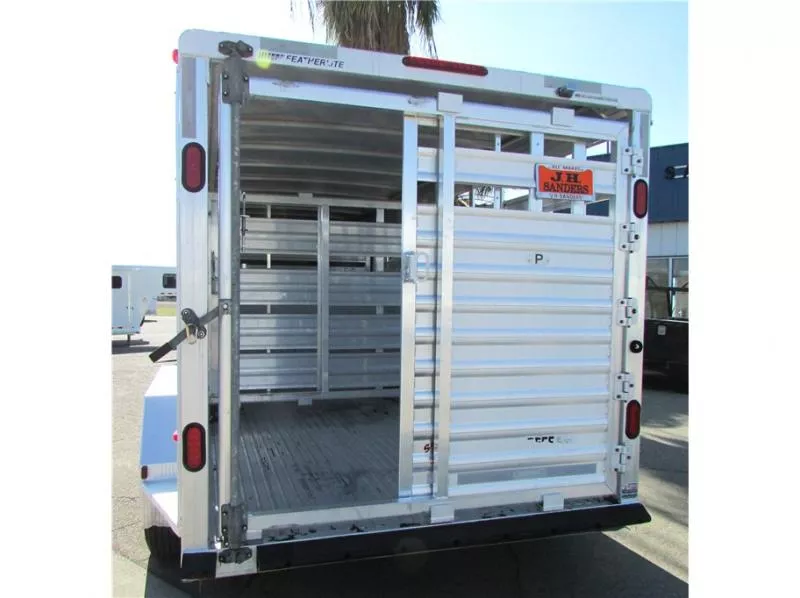 used Horse Trailers Featherlite  for sale, in Madera, CA Thumbnail 6