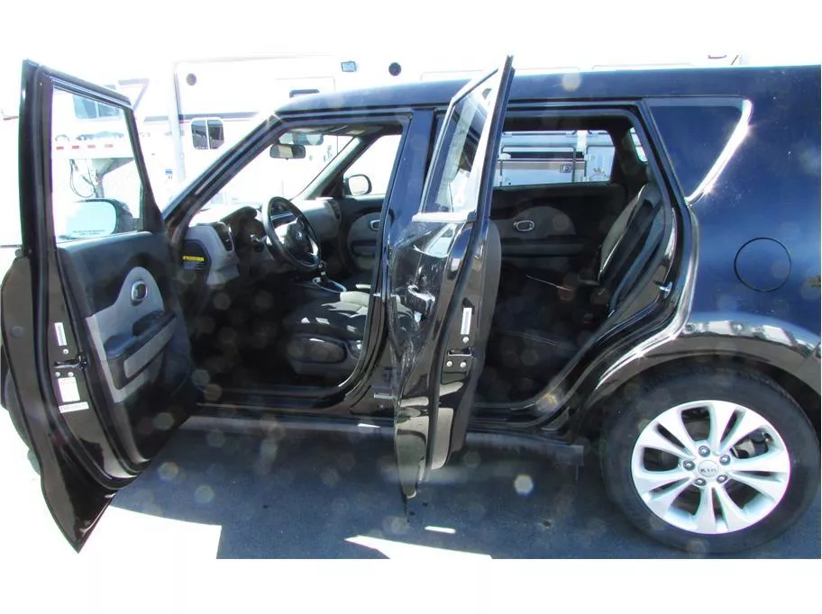 2014 Kia Soul + photo 6