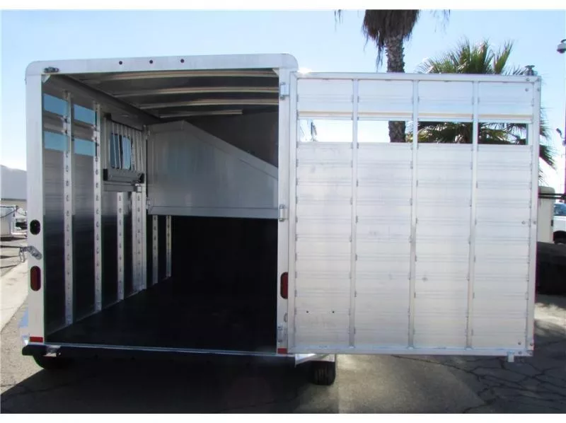 used Horse Trailers Elite Trailers  for sale, in Madera, CA Thumbnail 6