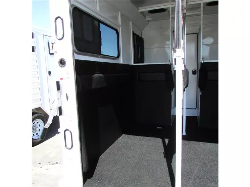 used Horse Trailers Trails West  for sale, in Madera, CA Thumbnail 6