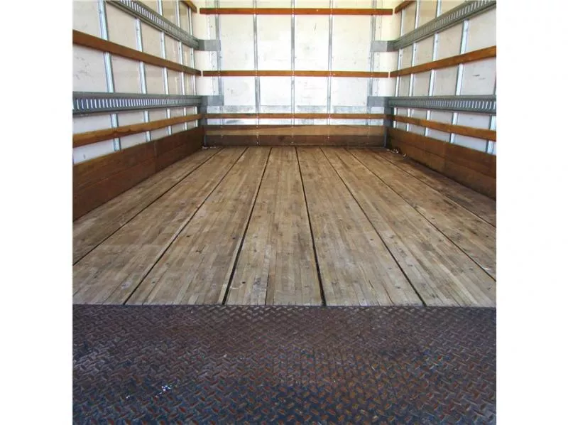 used Horse Trailers Isuzu  for sale, in Madera, CA Thumbnail 10