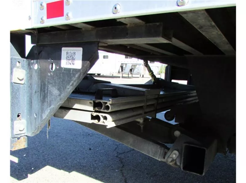 used Horse Trailers Isuzu  for sale, in Madera, CA Thumbnail 7