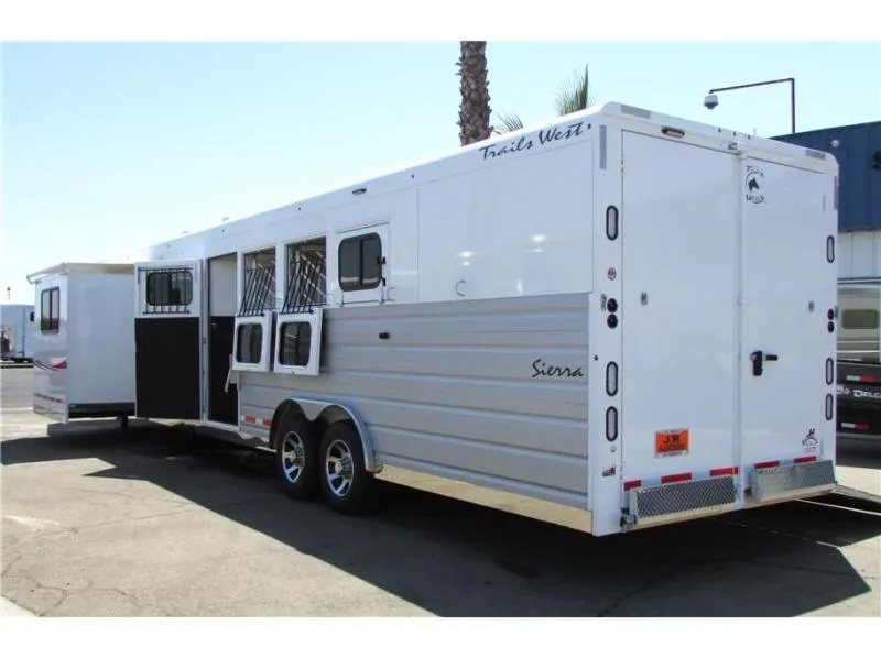 used Horse Trailers Trails West  for sale, in Madera, CA Thumbnail 3