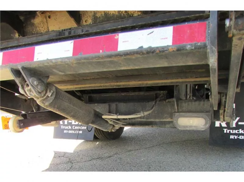 used Horse Trailers Isuzu  for sale, in Madera, CA Thumbnail 6