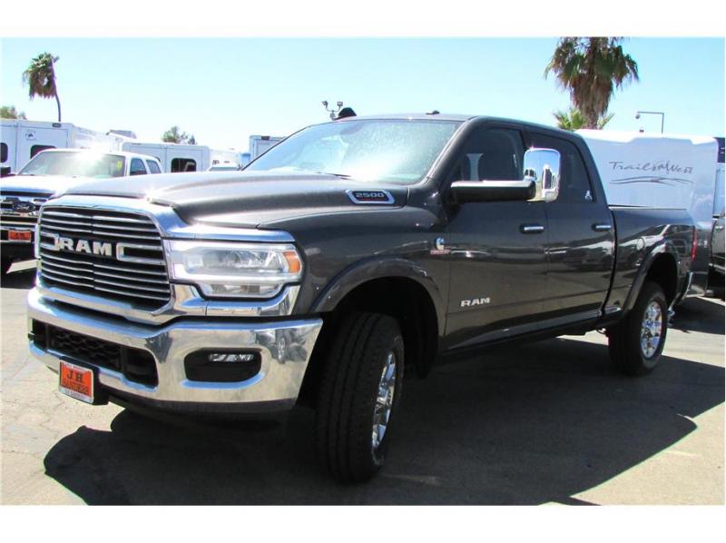 2022 Ram 2500 Crew Cab Laramie Pickup 4D 6 1/3 ft 2022 Ram 2500 Crew Cab Laramie Pickup 4D 6 1/3 ft