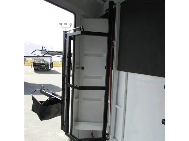 used Horse Trailers Trails West  for sale, in Madera, CA Thumbnail 18